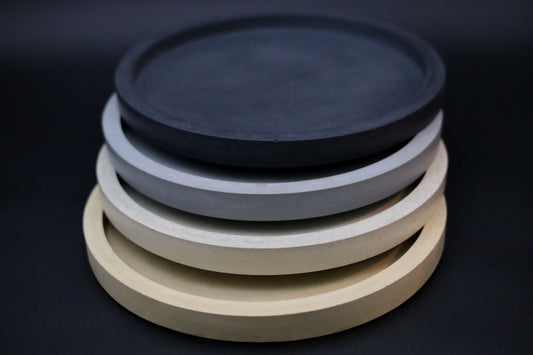 Handmade round concrete tray